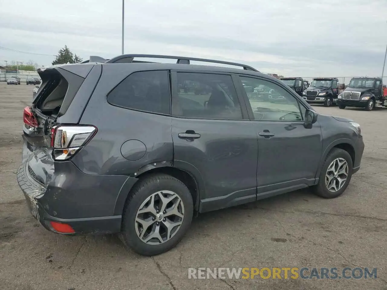 3 Photograph of a damaged car JF2SKAJC5LH563036 SUBARU FORESTER 2020