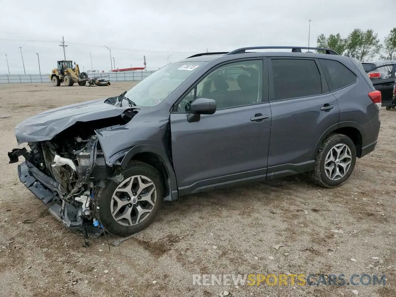 1 Photograph of a damaged car JF2SKAJC6LH402808 SUBARU FORESTER 2020
