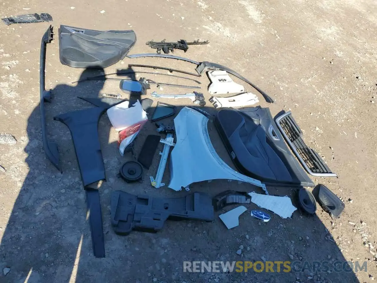 15 Photograph of a damaged car JF2SKAJC7LH605724 SUBARU FORESTER 2020