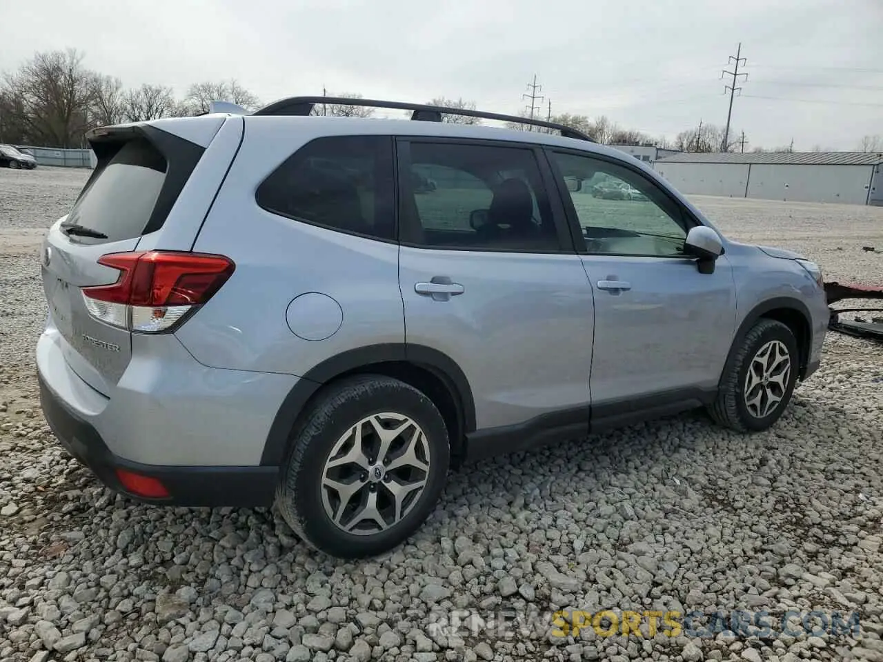 3 Photograph of a damaged car JF2SKAJC8LH500108 SUBARU FORESTER 2020