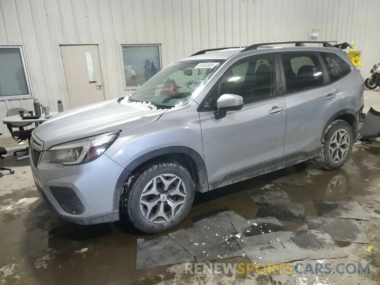 1 Photograph of a damaged car JF2SKAJC8LH582244 SUBARU FORESTER 2020
