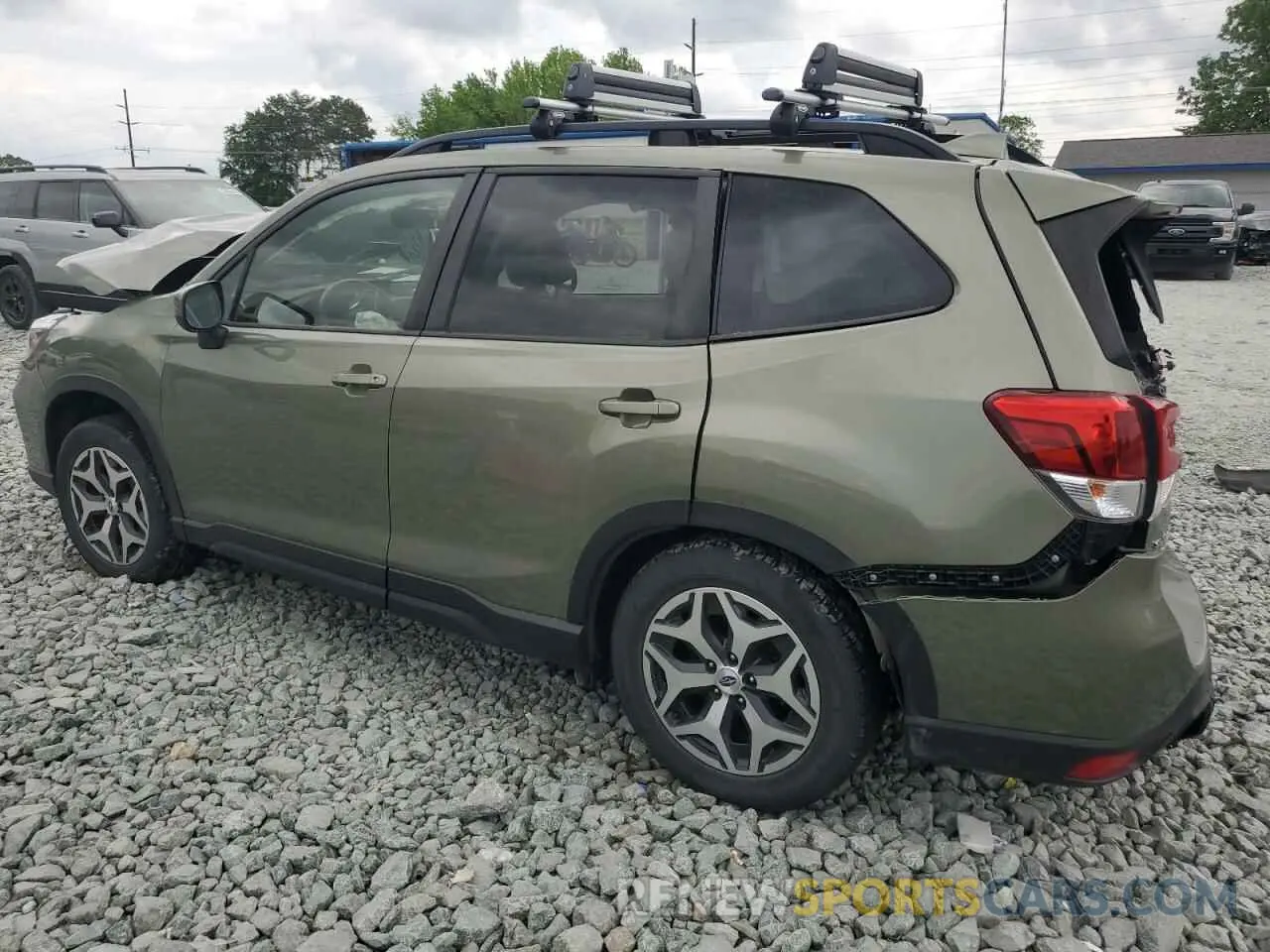 2 Photograph of a damaged car JF2SKAJC9LH457284 SUBARU FORESTER 2020