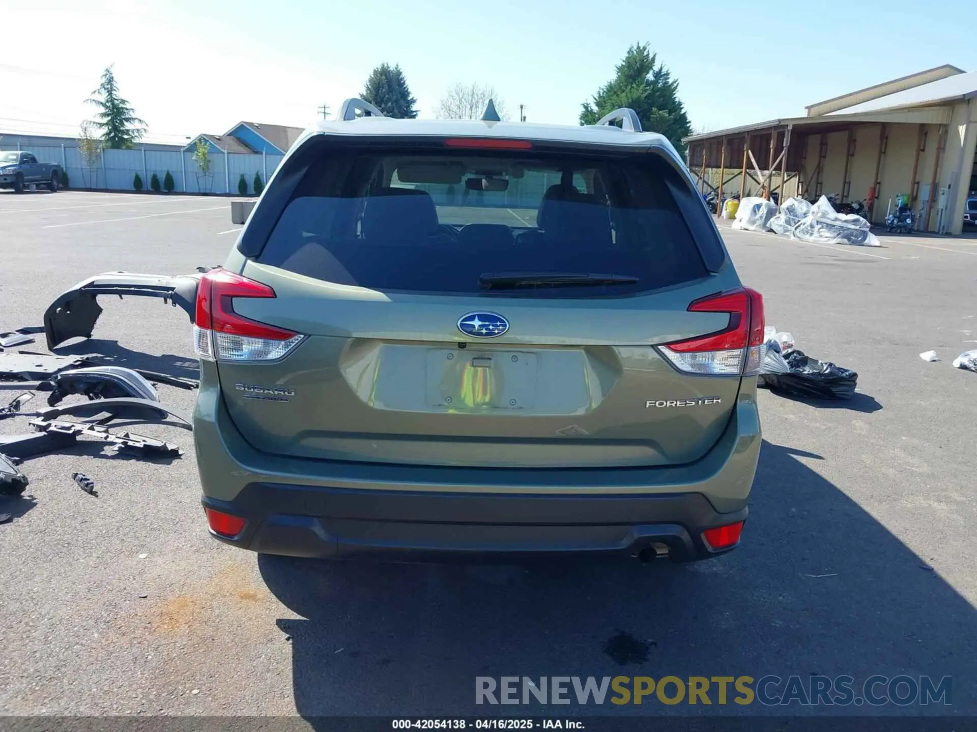 17 Photograph of a damaged car JF2SKAJC9LH551505 SUBARU FORESTER 2020