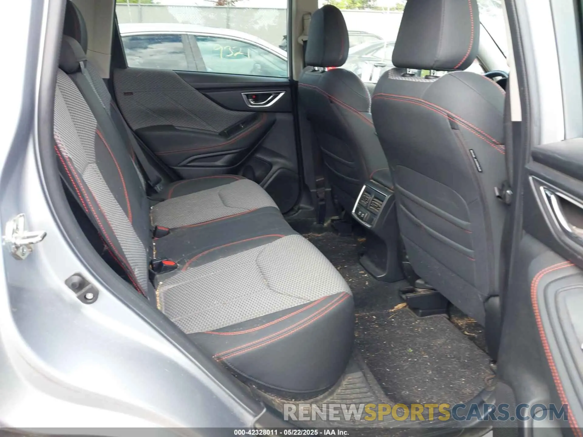 8 Photograph of a damaged car JF2SKALC8LH539830 SUBARU FORESTER 2020
