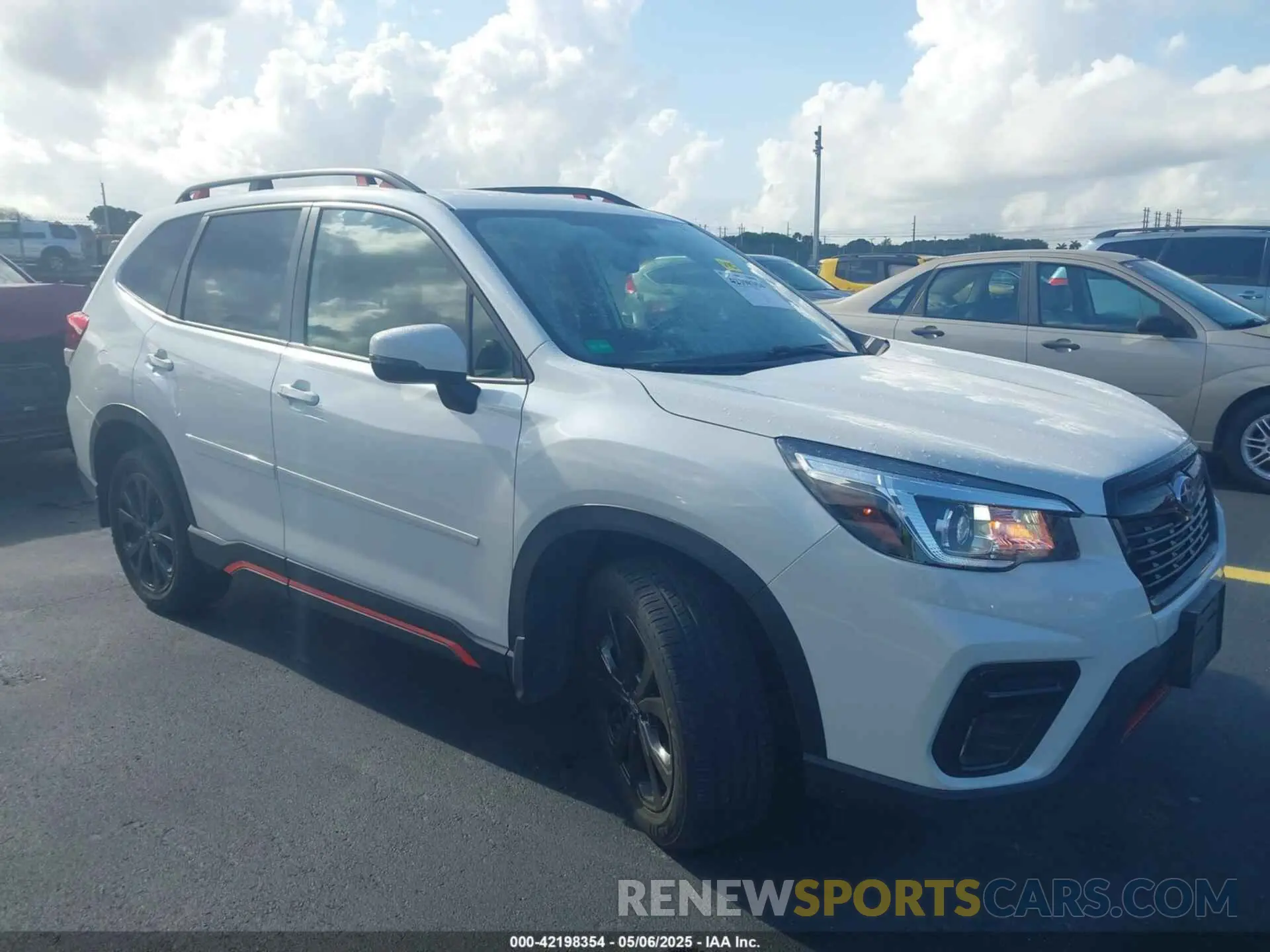 1 Photograph of a damaged car JF2SKAMC2LH496925 SUBARU FORESTER 2020