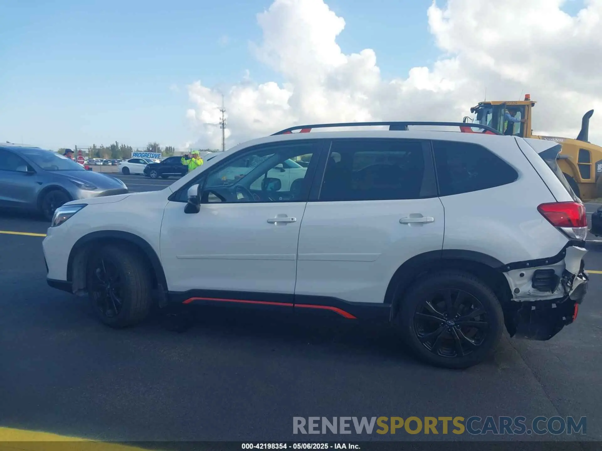 14 Photograph of a damaged car JF2SKAMC2LH496925 SUBARU FORESTER 2020