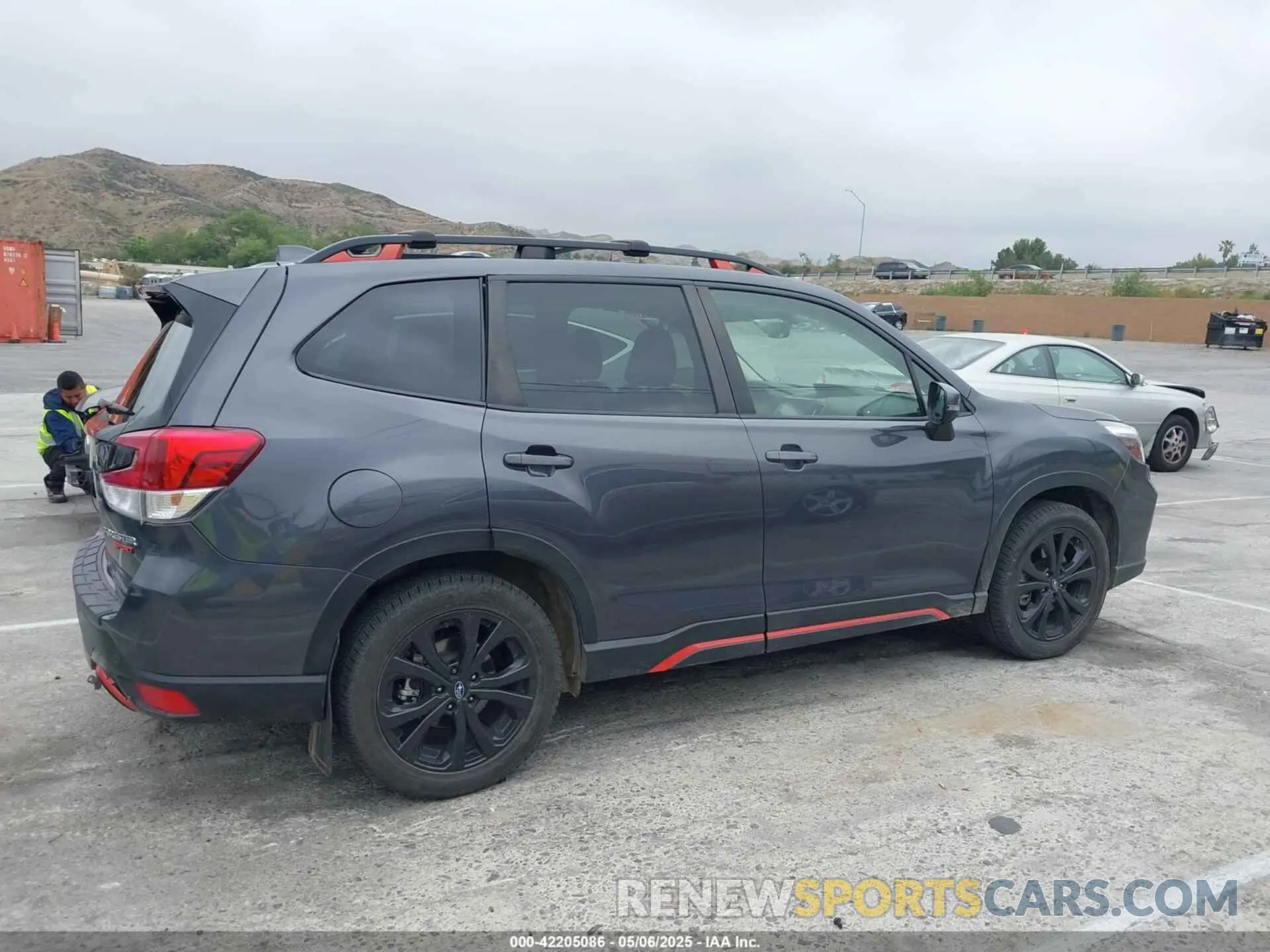 13 Photograph of a damaged car JF2SKAMC5LH506198 SUBARU FORESTER 2020
