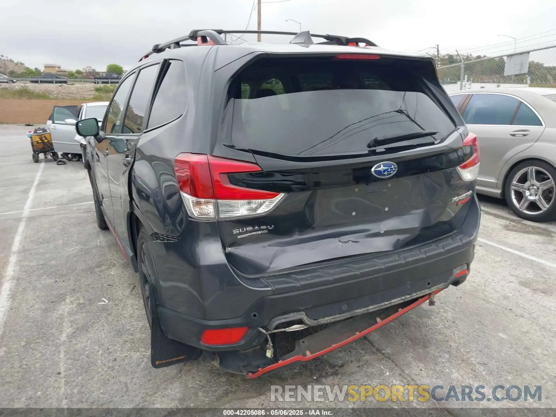 6 Photograph of a damaged car JF2SKAMC5LH506198 SUBARU FORESTER 2020