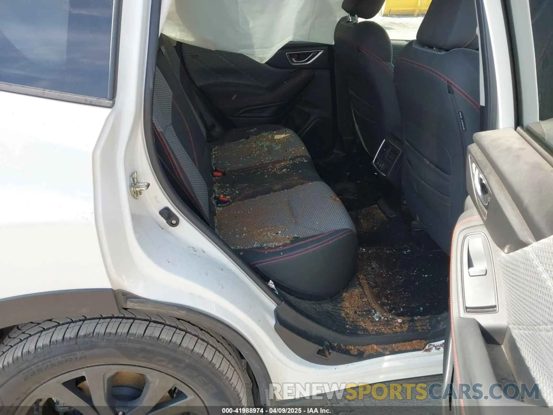 8 Photograph of a damaged car JF2SKARC8LH403611 SUBARU FORESTER 2020