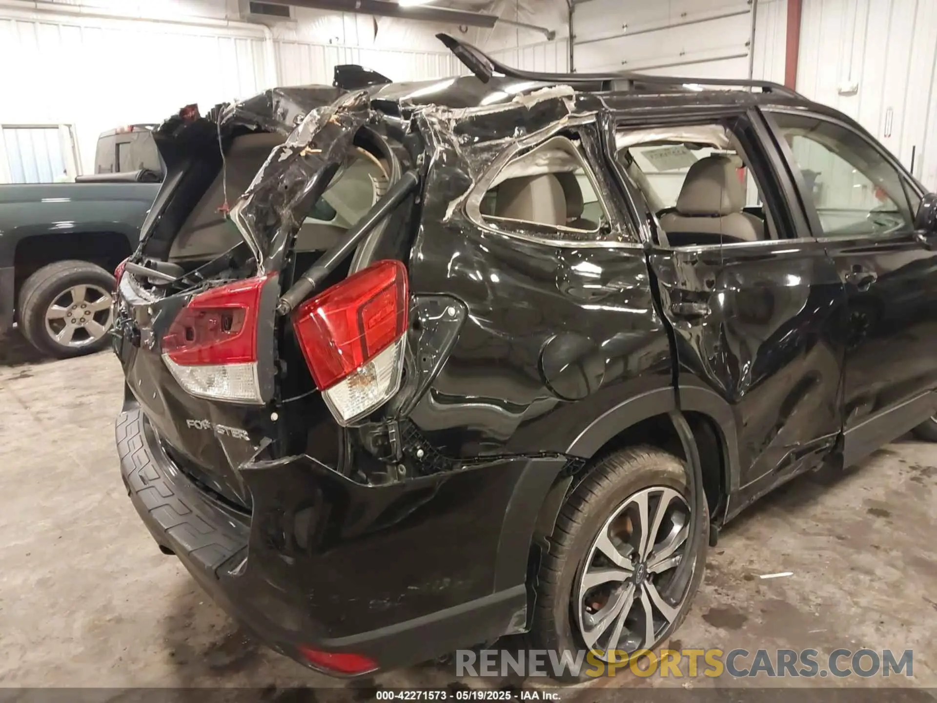 20 Photograph of a damaged car JF2SKASC2LH563350 SUBARU FORESTER 2020