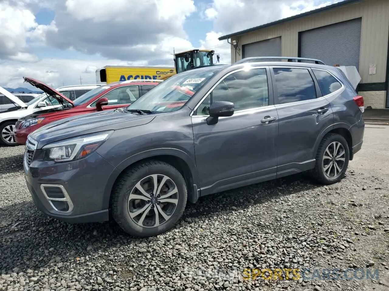 1 Photograph of a damaged car JF2SKASC4LH407469 SUBARU FORESTER 2020