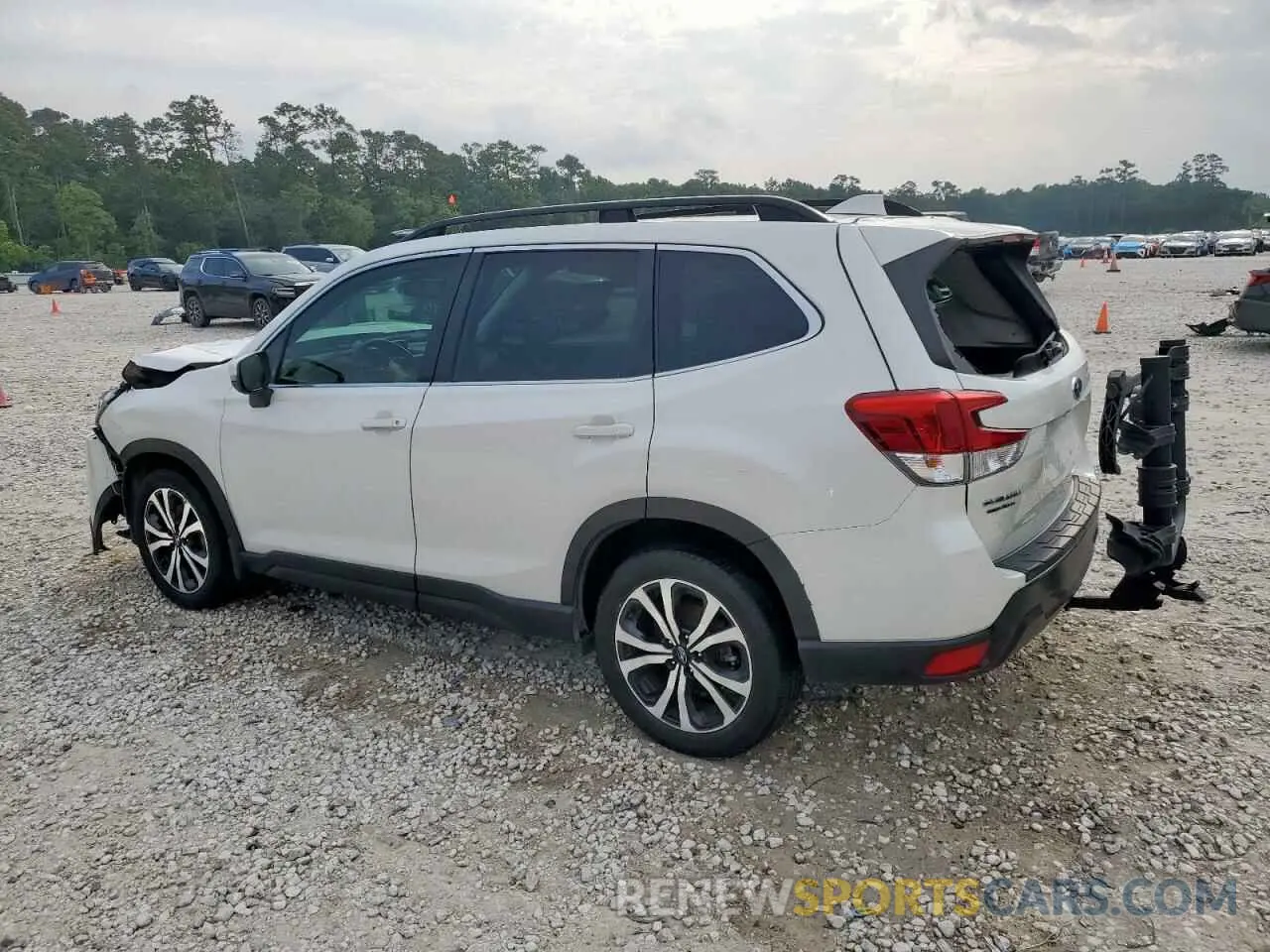 2 Photograph of a damaged car JF2SKASC4LH589979 SUBARU FORESTER 2020