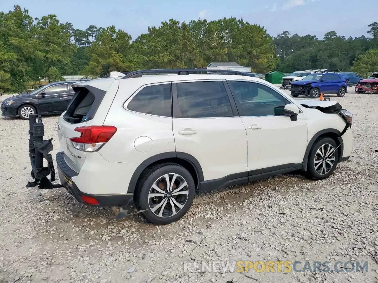 3 Photograph of a damaged car JF2SKASC4LH589979 SUBARU FORESTER 2020