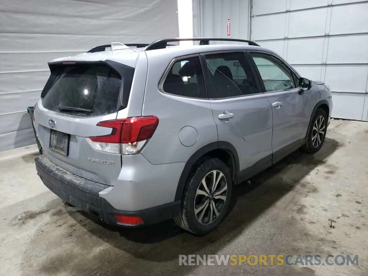 3 Photograph of a damaged car JF2SKASC5LH422370 SUBARU FORESTER 2020