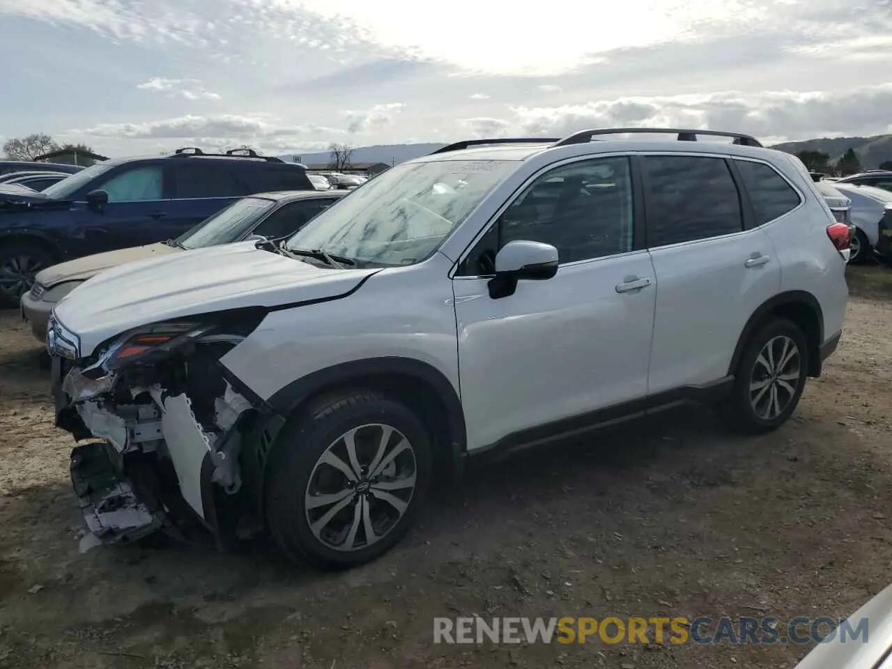1 Photograph of a damaged car JF2SKASCXLH589226 SUBARU FORESTER 2020