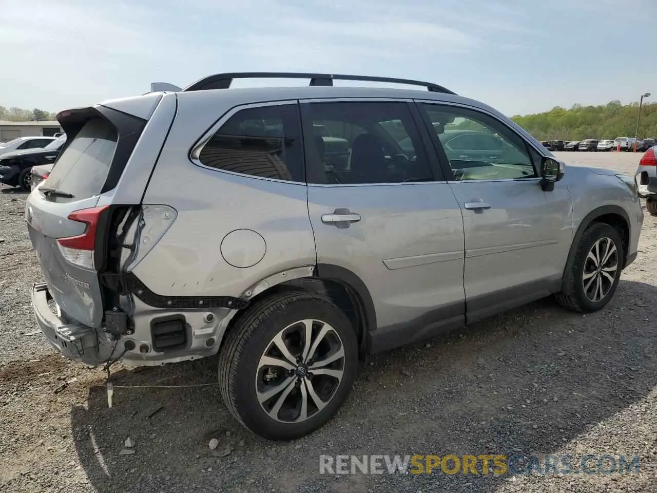 3 Photograph of a damaged car JF2SKAUC3LH407329 SUBARU FORESTER 2020