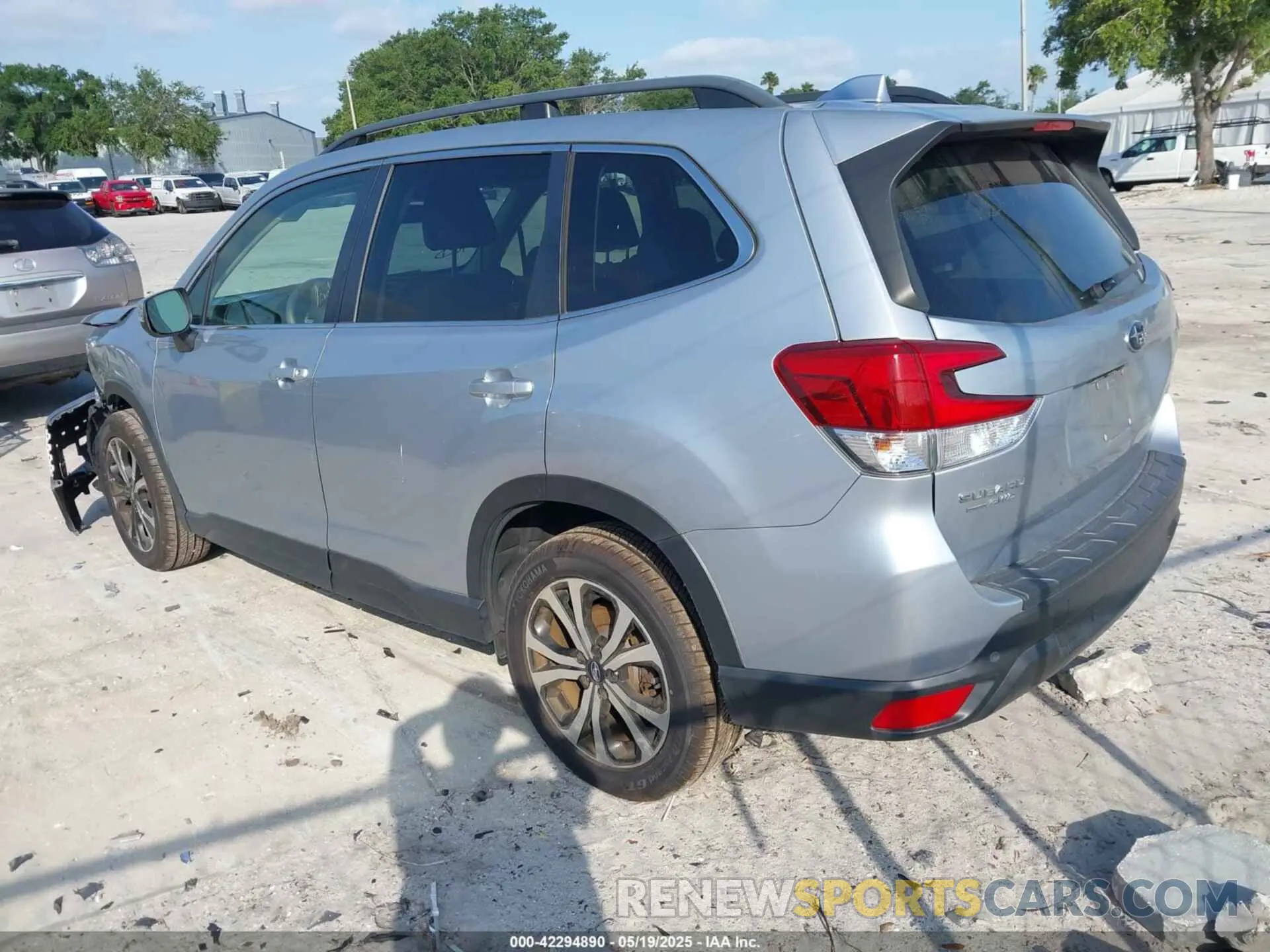 3 Photograph of a damaged car JF2SKAUC5LH513197 SUBARU FORESTER 2020