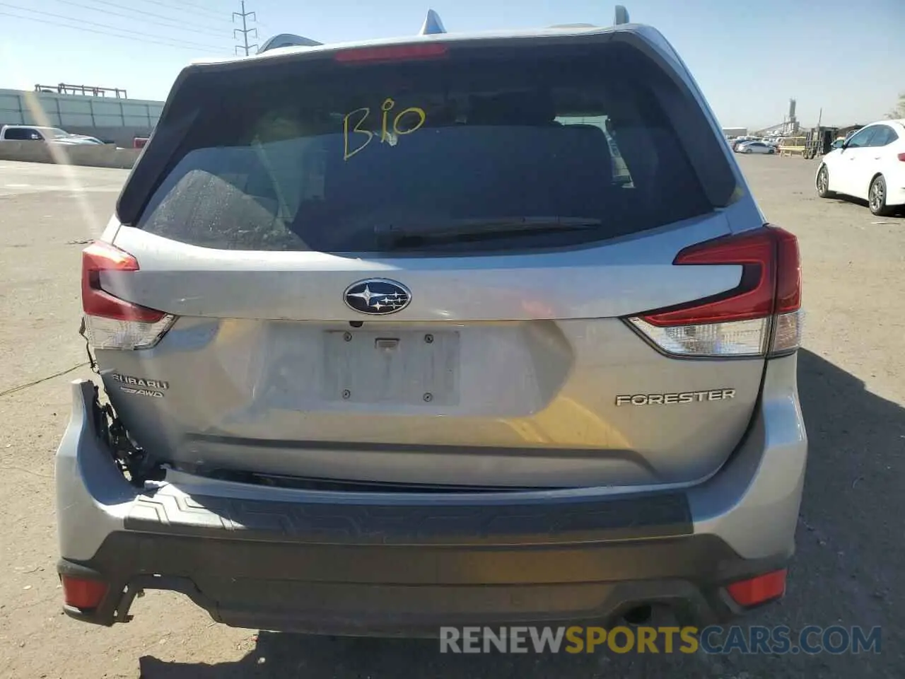 6 Photograph of a damaged car JF2SKAUC6LH460543 SUBARU FORESTER 2020