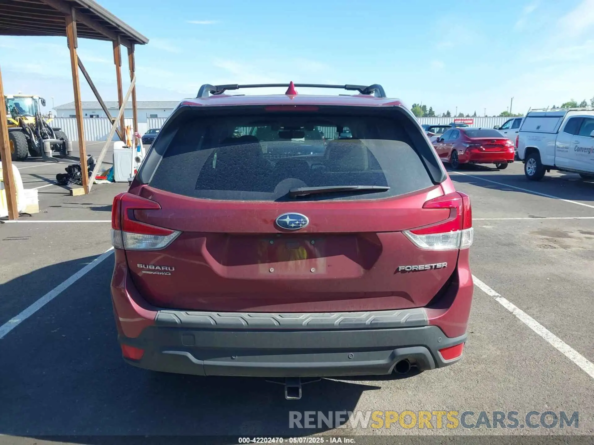 16 Photograph of a damaged car JF2SKAUC6LH556365 SUBARU FORESTER 2020