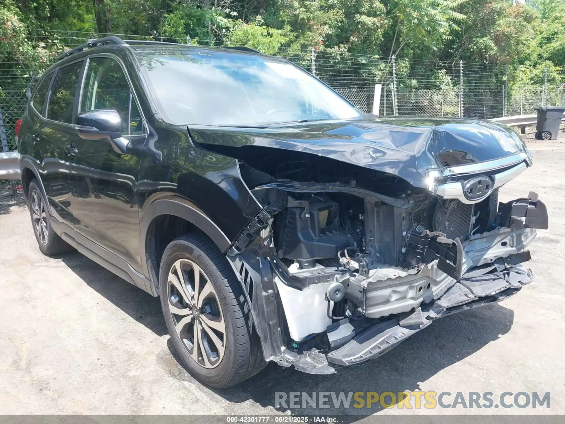 1 Photograph of a damaged car JF2SKAUC6LH564319 SUBARU FORESTER 2020