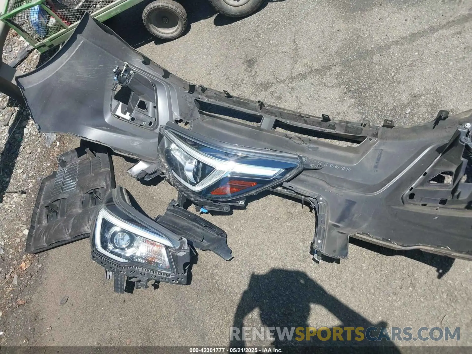 12 Photograph of a damaged car JF2SKAUC6LH564319 SUBARU FORESTER 2020