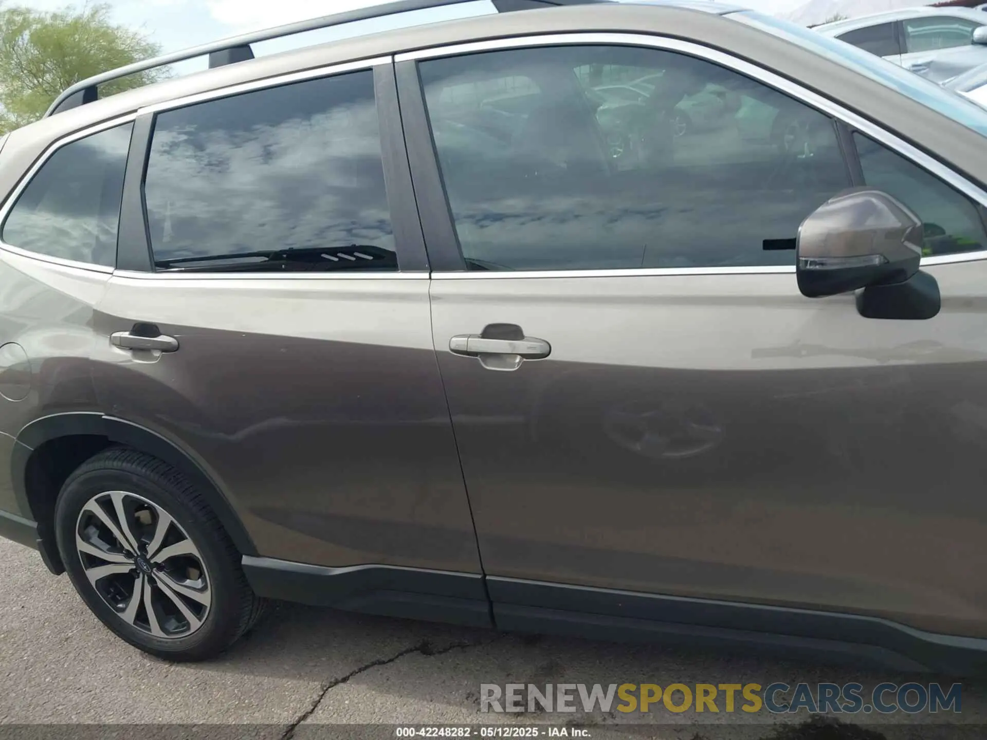 13 Photograph of a damaged car JF2SKAUC7LH562434 SUBARU FORESTER 2020
