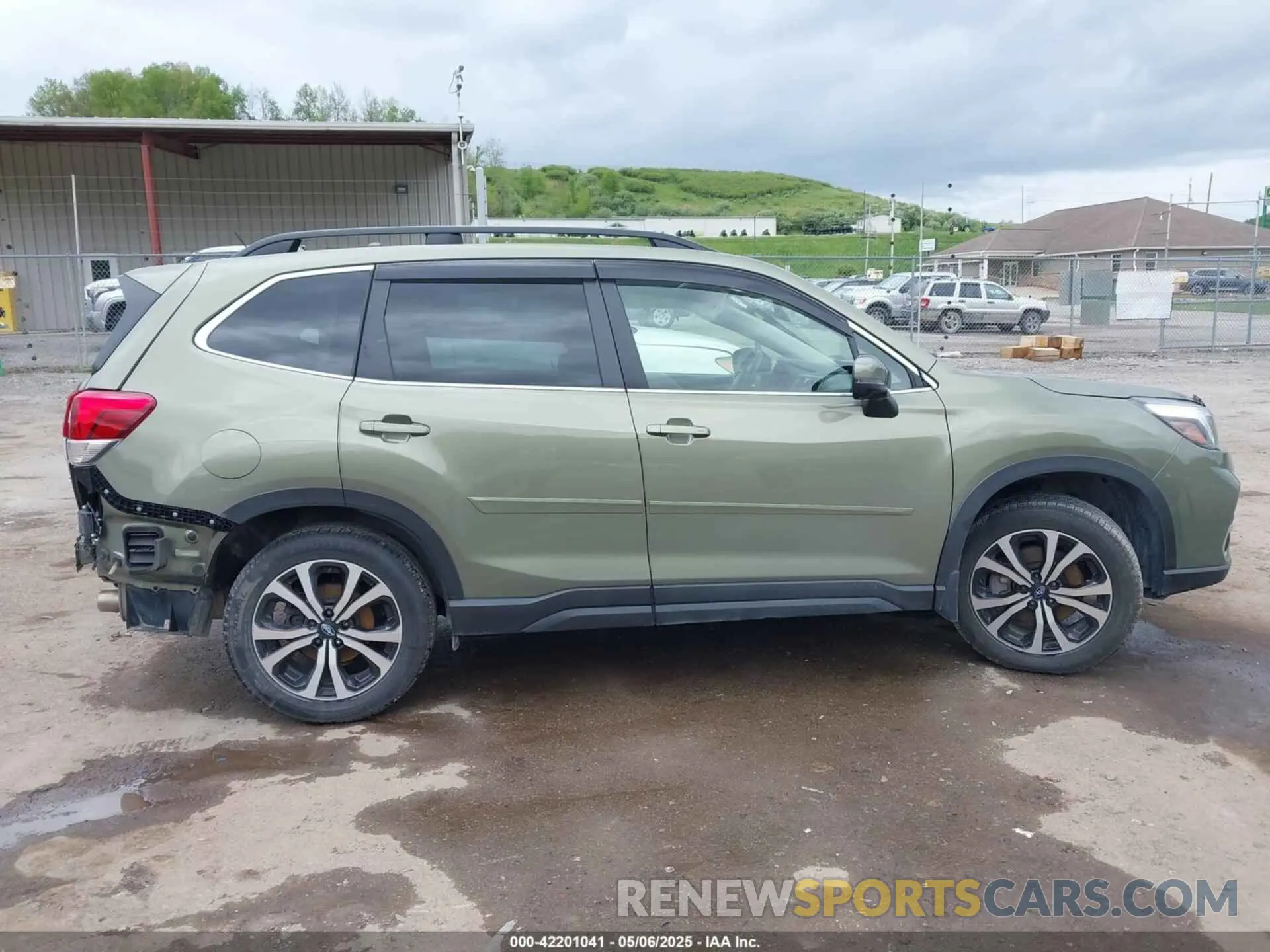 14 Photograph of a damaged car JF2SKAUC9LH541455 SUBARU FORESTER 2020