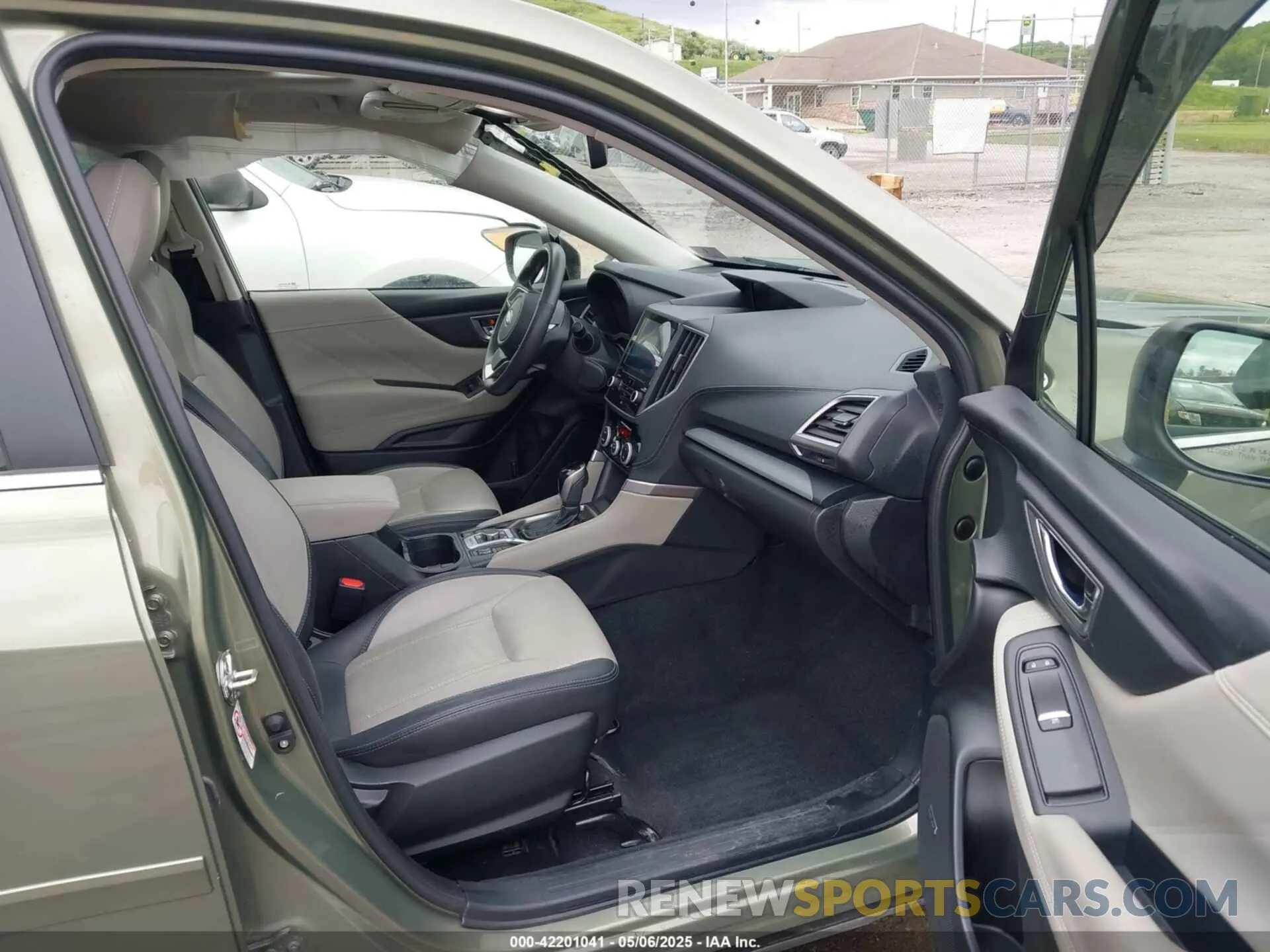 5 Photograph of a damaged car JF2SKAUC9LH541455 SUBARU FORESTER 2020