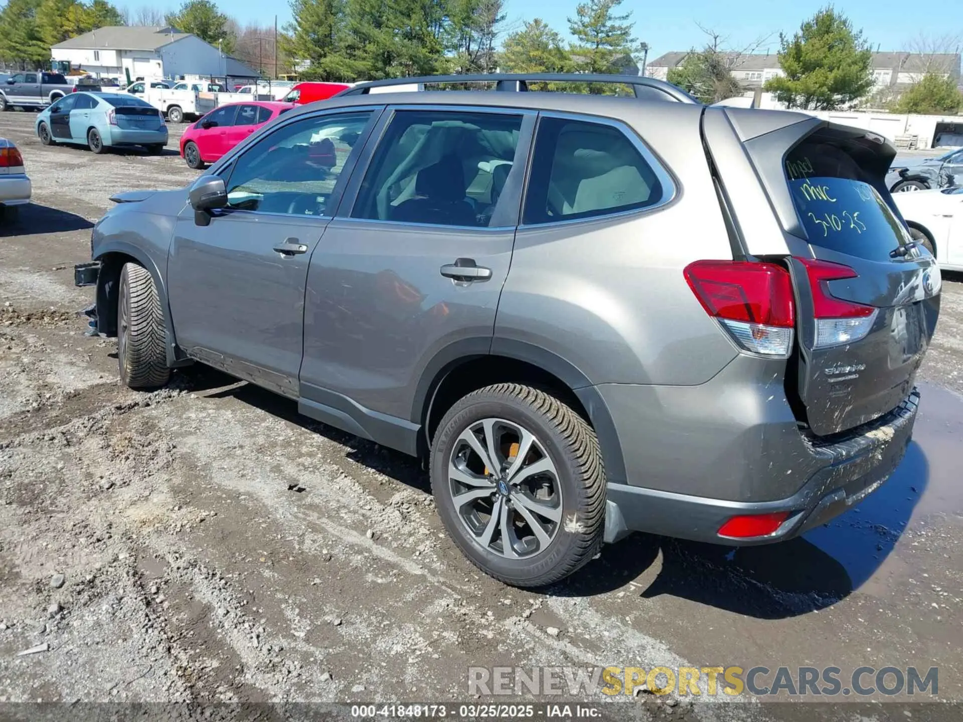 3 Photograph of a damaged car JF2SKAUCXLH528679 SUBARU FORESTER 2020