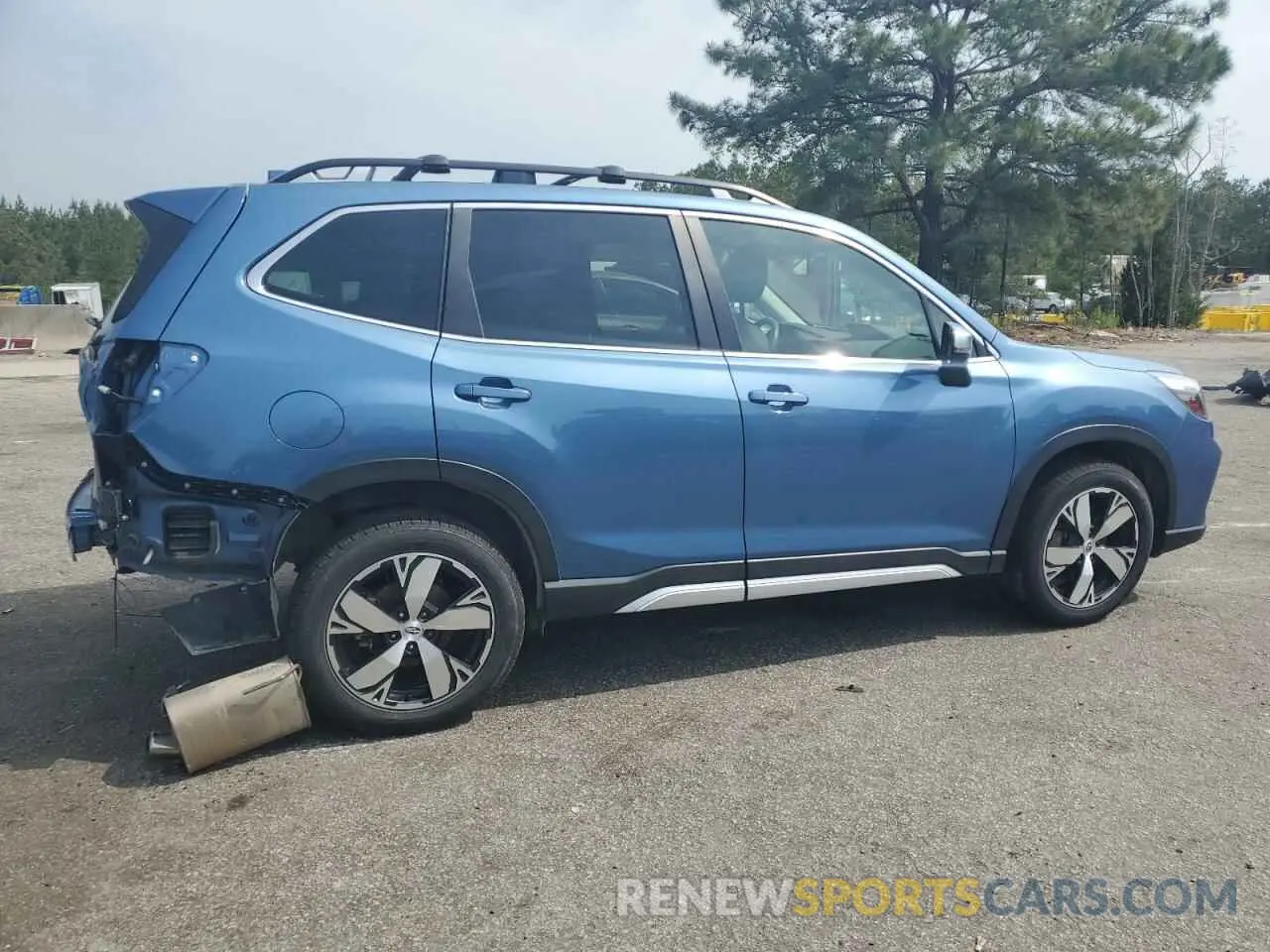 3 Photograph of a damaged car JF2SKAXC0LH551173 SUBARU FORESTER 2020