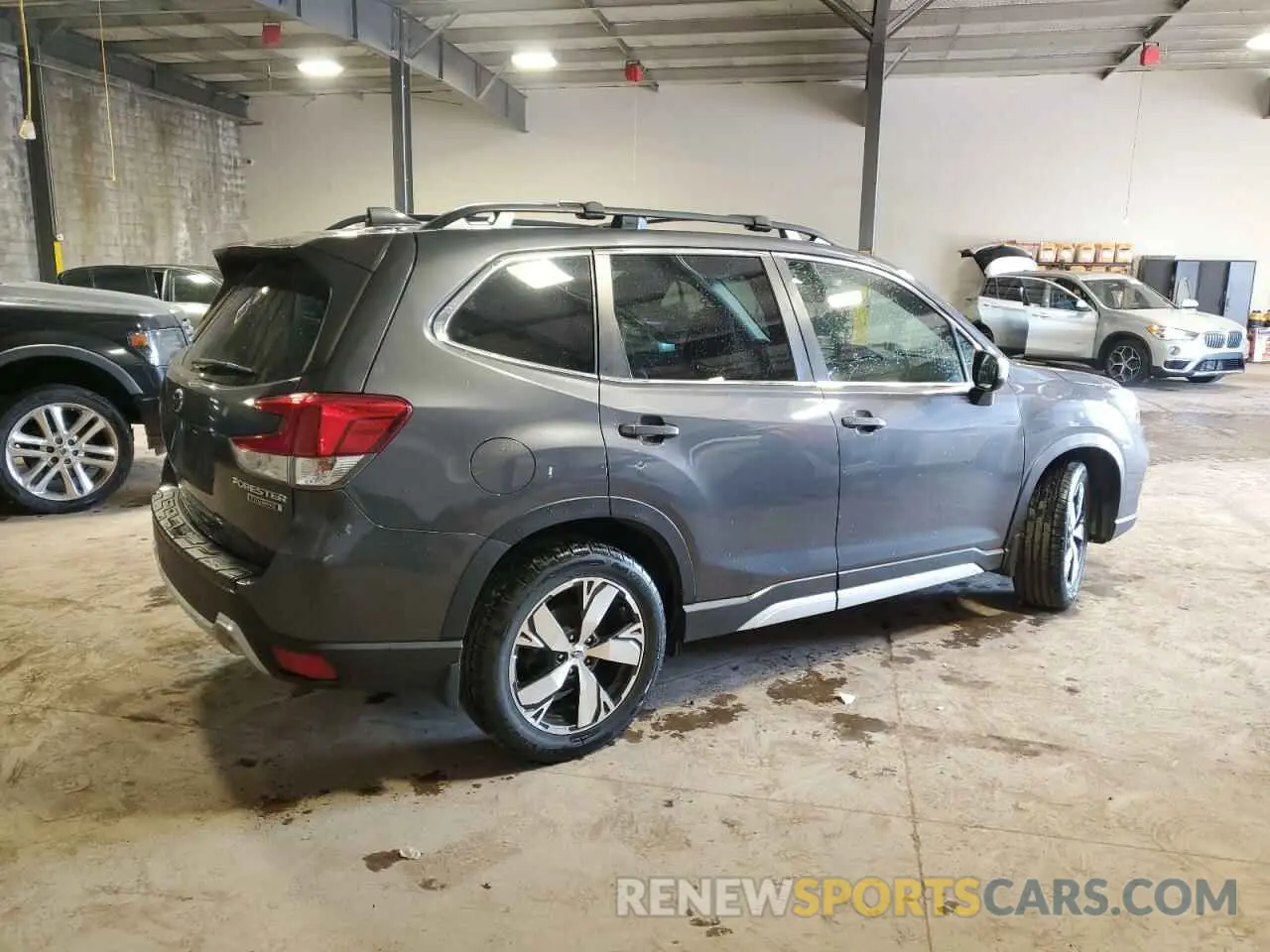 3 Photograph of a damaged car JF2SKAXC1LH567074 SUBARU FORESTER 2020