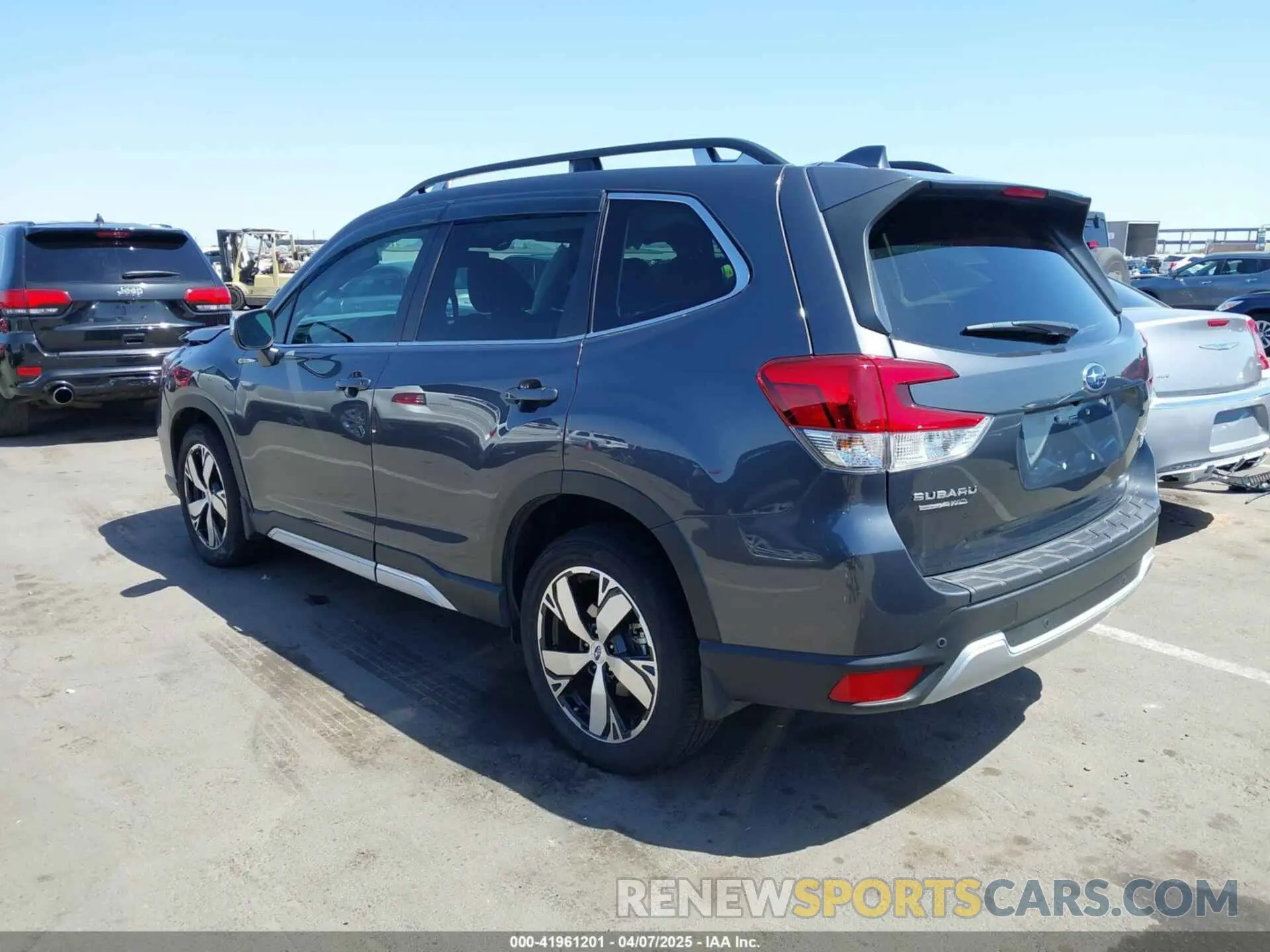 3 Photograph of a damaged car JF2SKAXC1LH590256 SUBARU FORESTER 2020