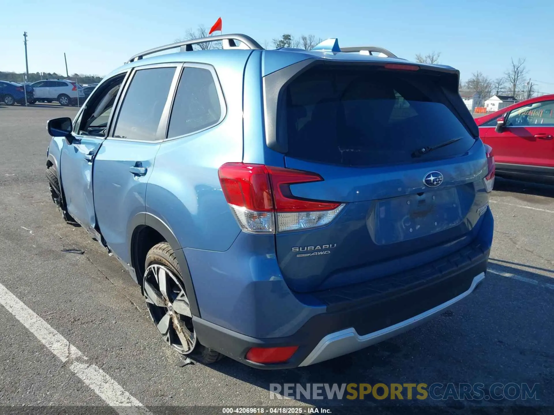 3 Photograph of a damaged car JF2SKAXC2LH495401 SUBARU FORESTER 2020