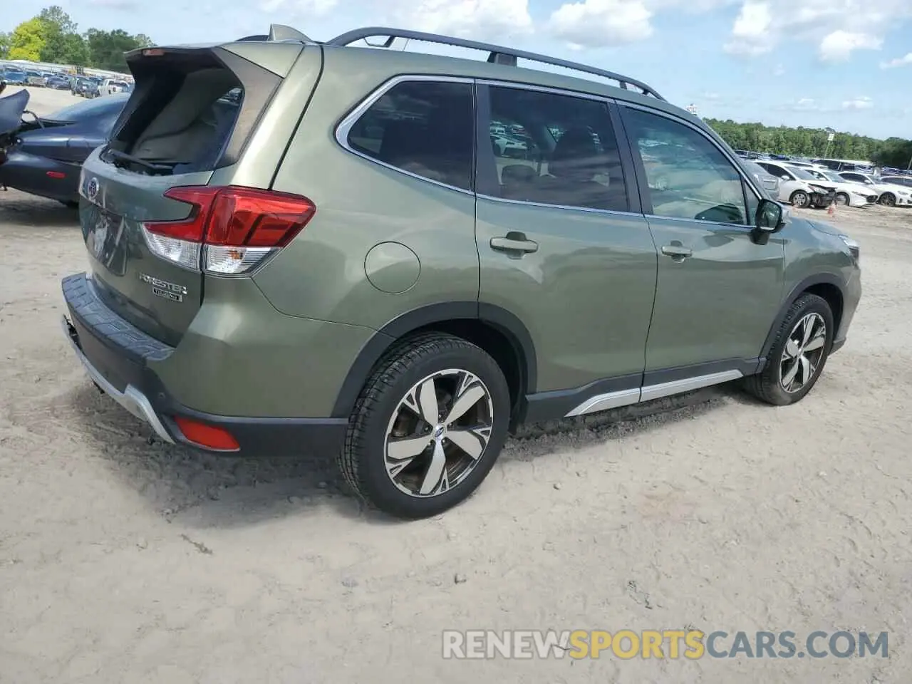 3 Photograph of a damaged car JF2SKAXC3LH473441 SUBARU FORESTER 2020