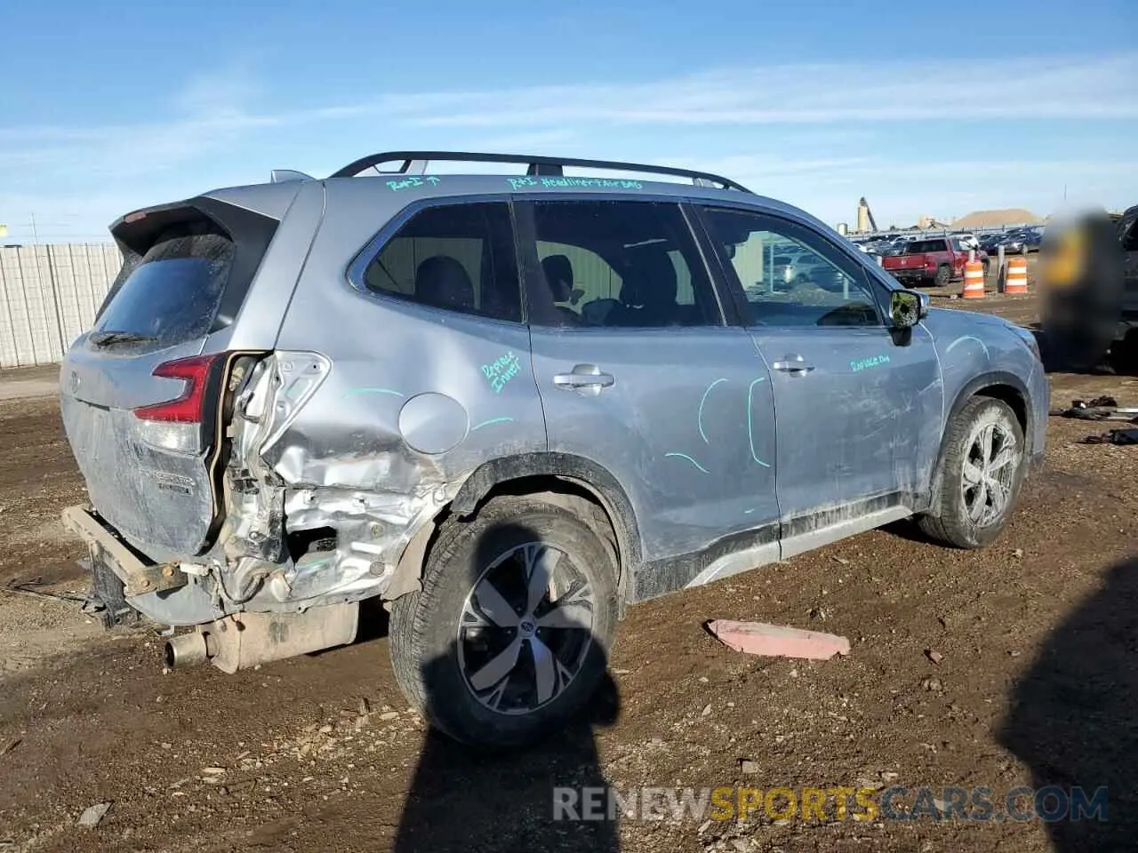 3 Photograph of a damaged car JF2SKAXC5LH422278 SUBARU FORESTER 2020