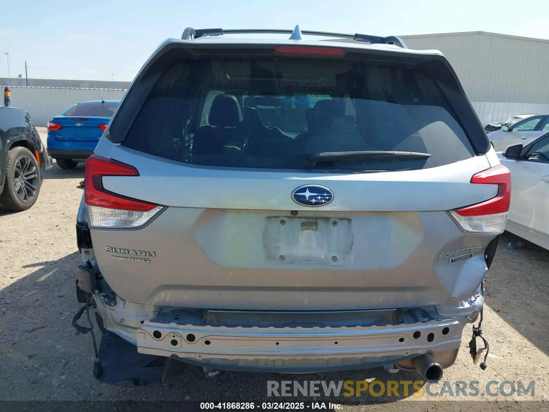 17 Photograph of a damaged car JF2SKAXC5LH443602 SUBARU FORESTER 2020