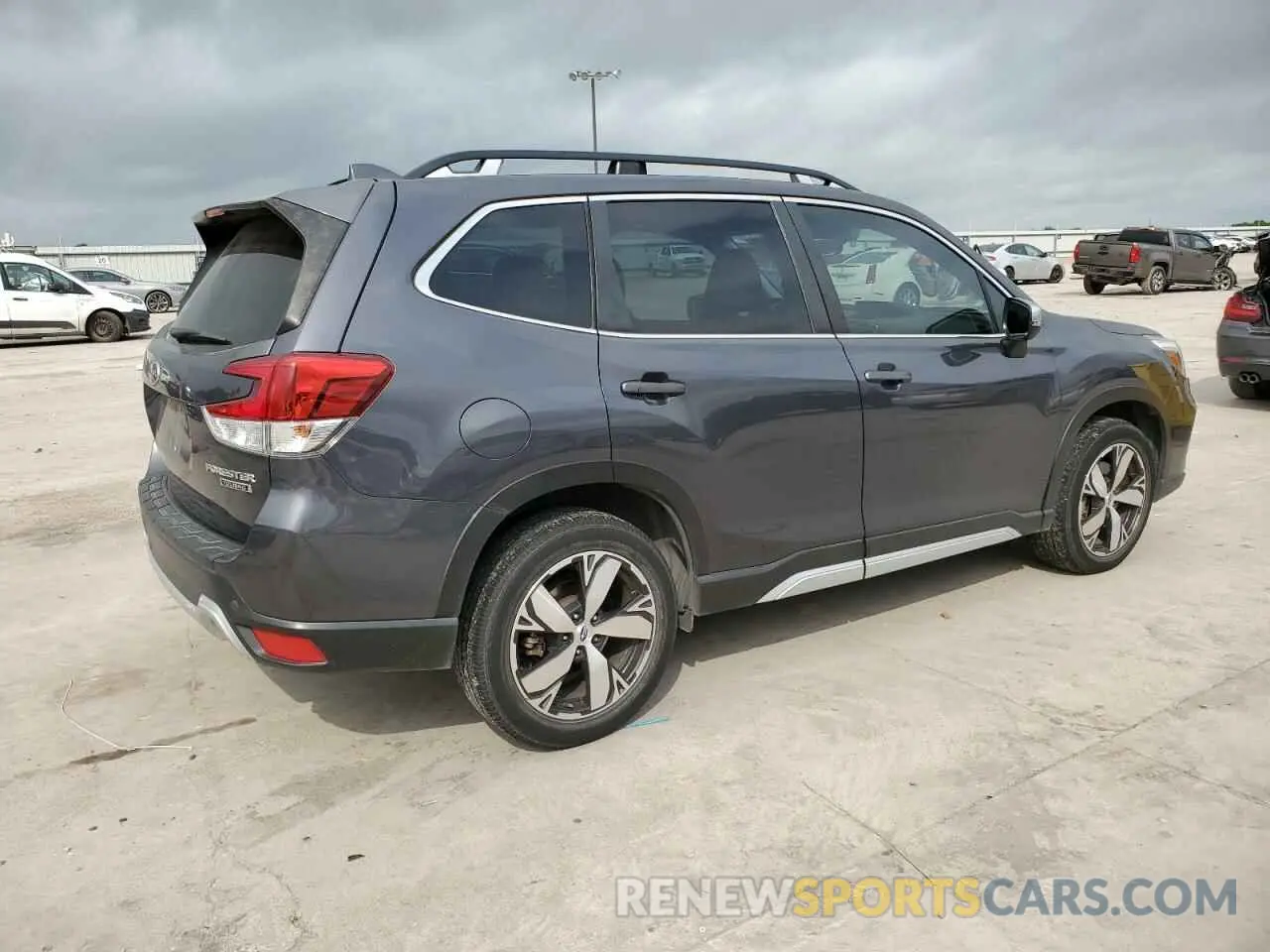 3 Photograph of a damaged car JF2SKAXC5LH506004 SUBARU FORESTER 2020