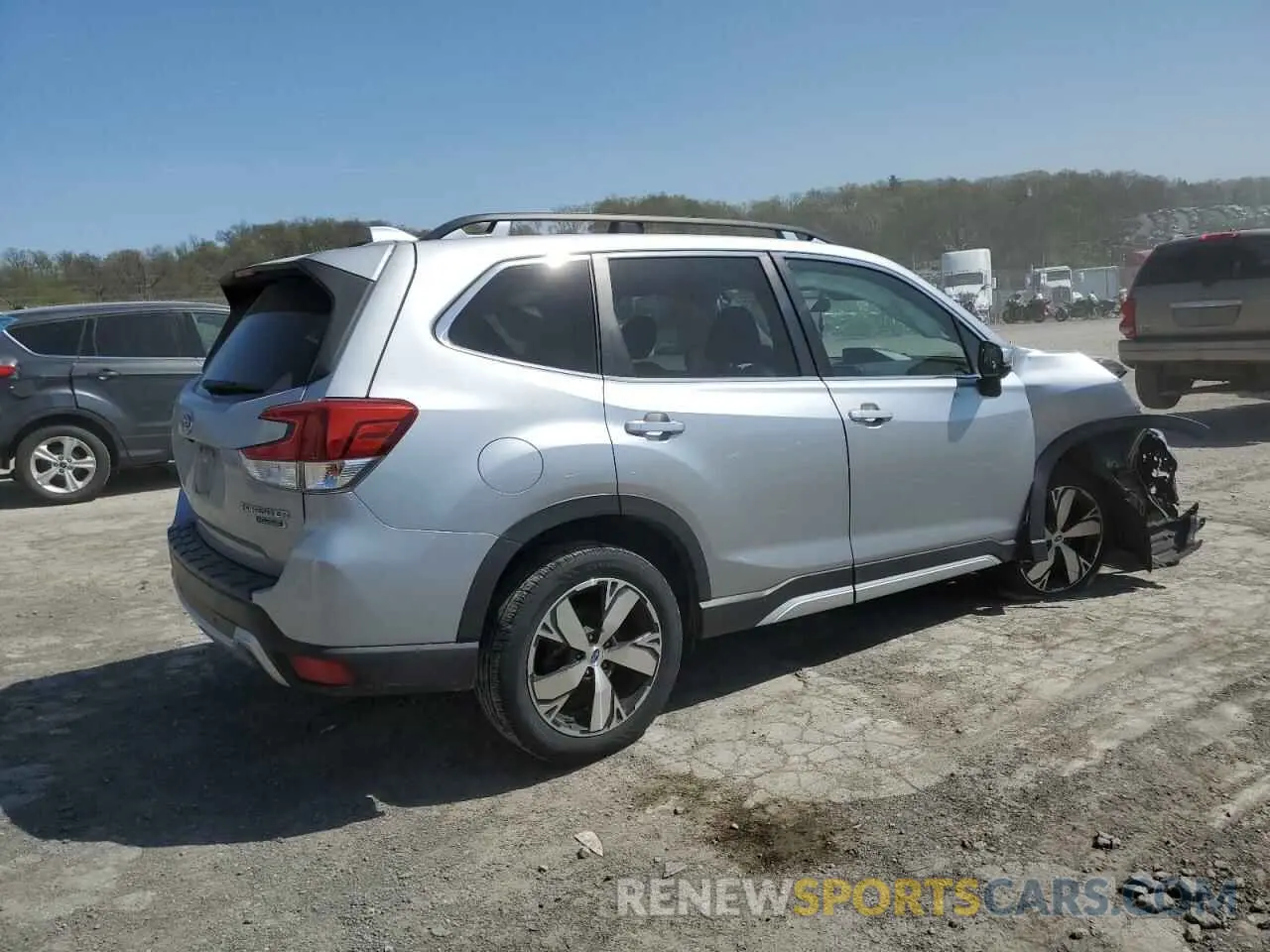 3 Photograph of a damaged car JF2SKAXC6LH406672 SUBARU FORESTER 2020