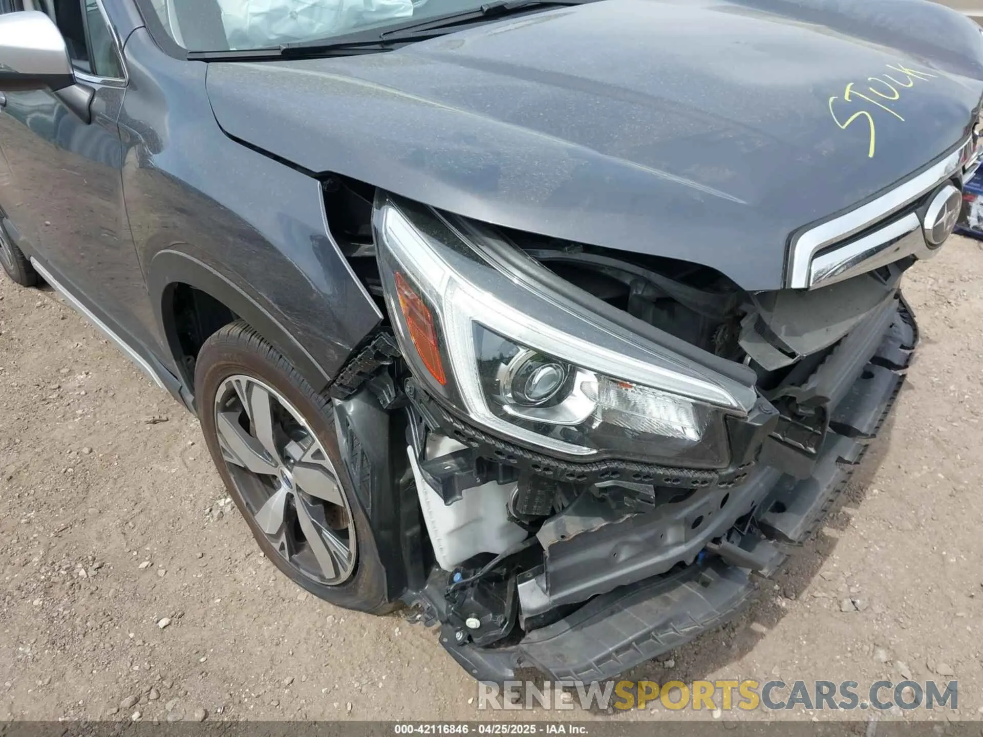18 Photograph of a damaged car JF2SKAXC7LH516937 SUBARU FORESTER 2020