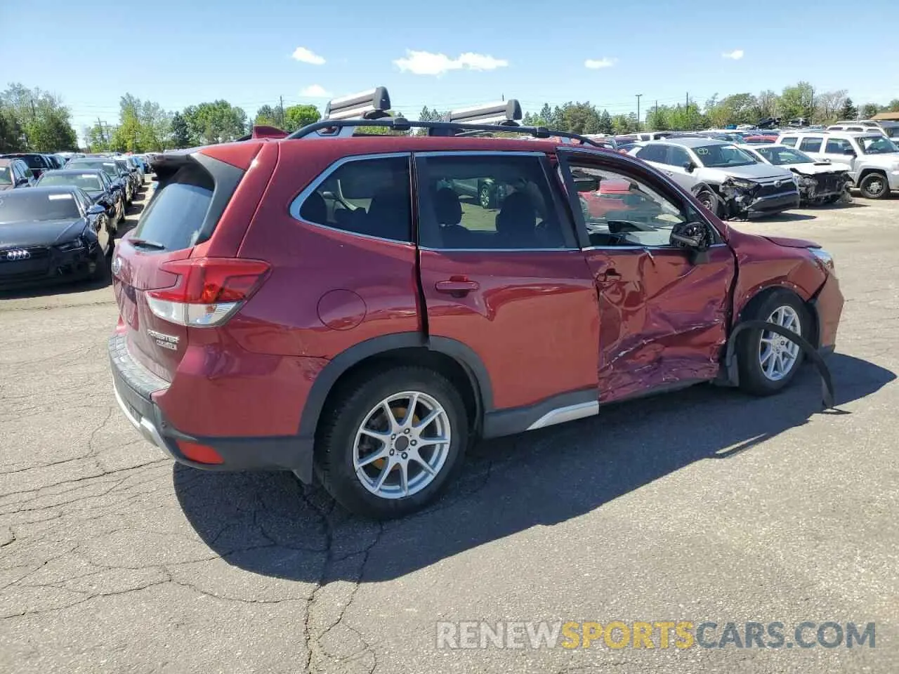 3 Photograph of a damaged car JF2SKAXC9LH581904 SUBARU FORESTER 2020