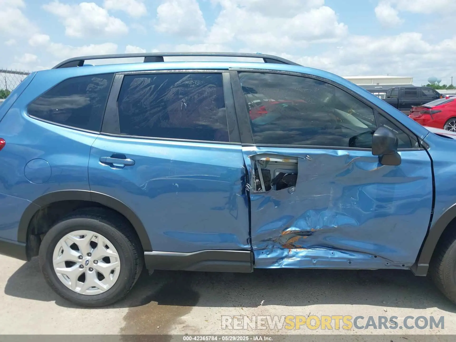 6 Photograph of a damaged car JF2SKADC0MH481552 SUBARU FORESTER 2021