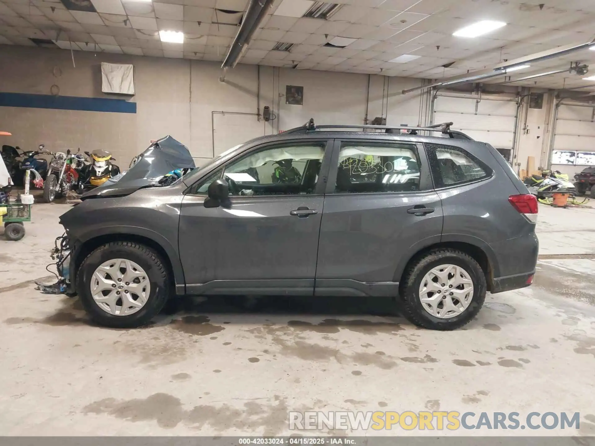 14 Photograph of a damaged car JF2SKADC9MH582122 SUBARU FORESTER 2021