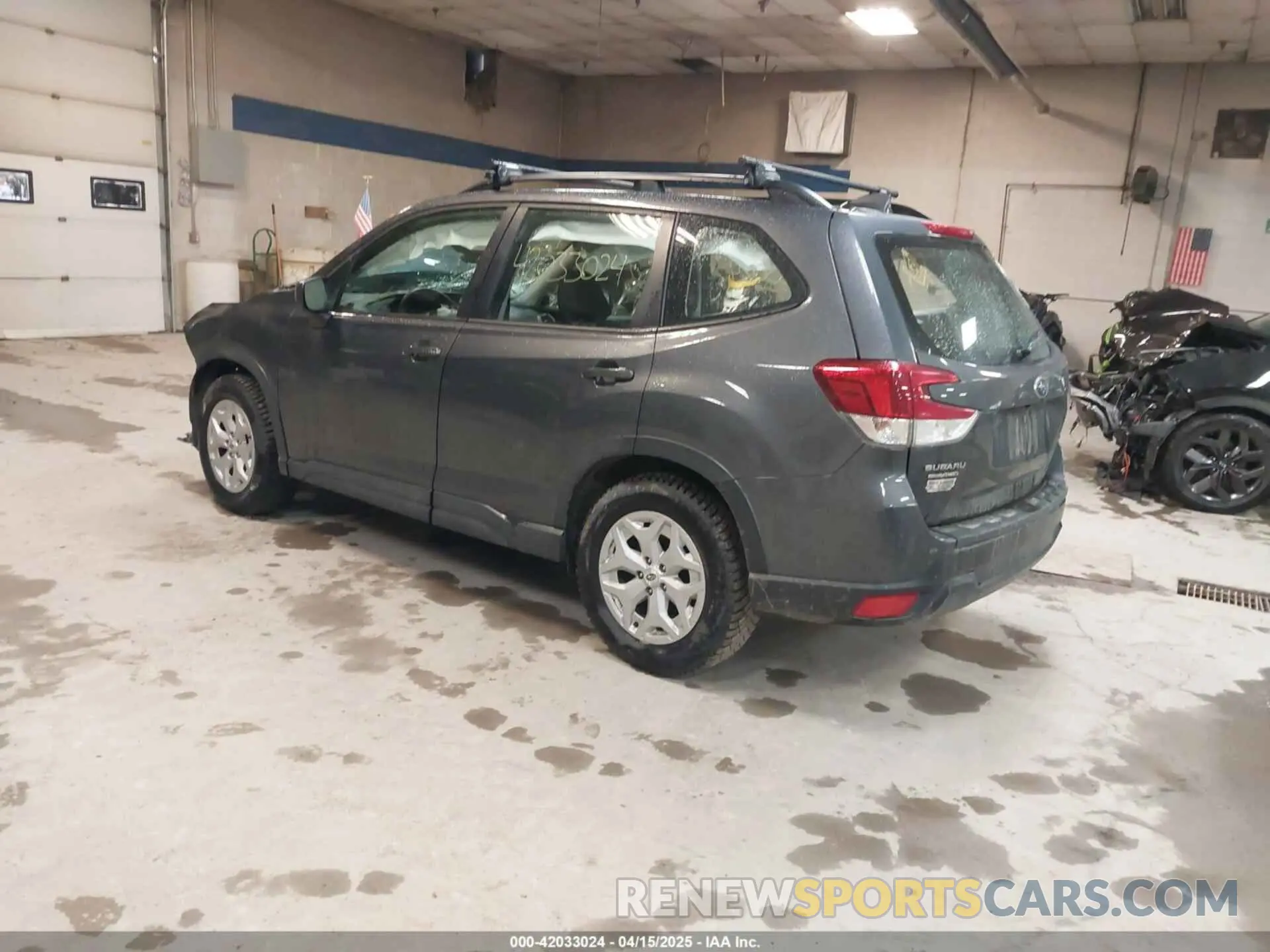 3 Photograph of a damaged car JF2SKADC9MH582122 SUBARU FORESTER 2021