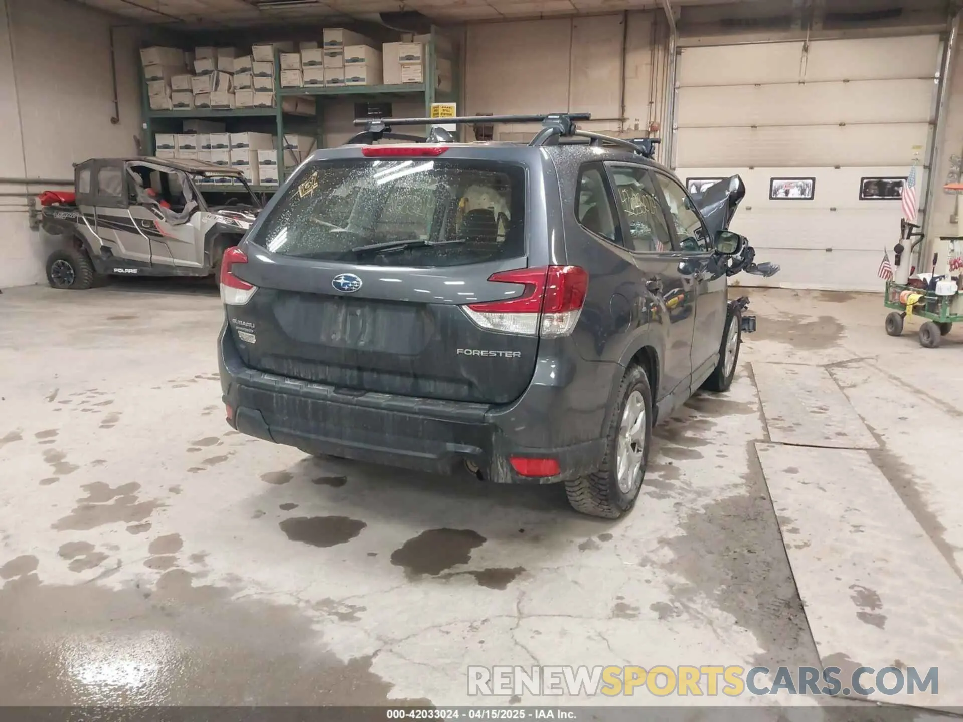 4 Photograph of a damaged car JF2SKADC9MH582122 SUBARU FORESTER 2021