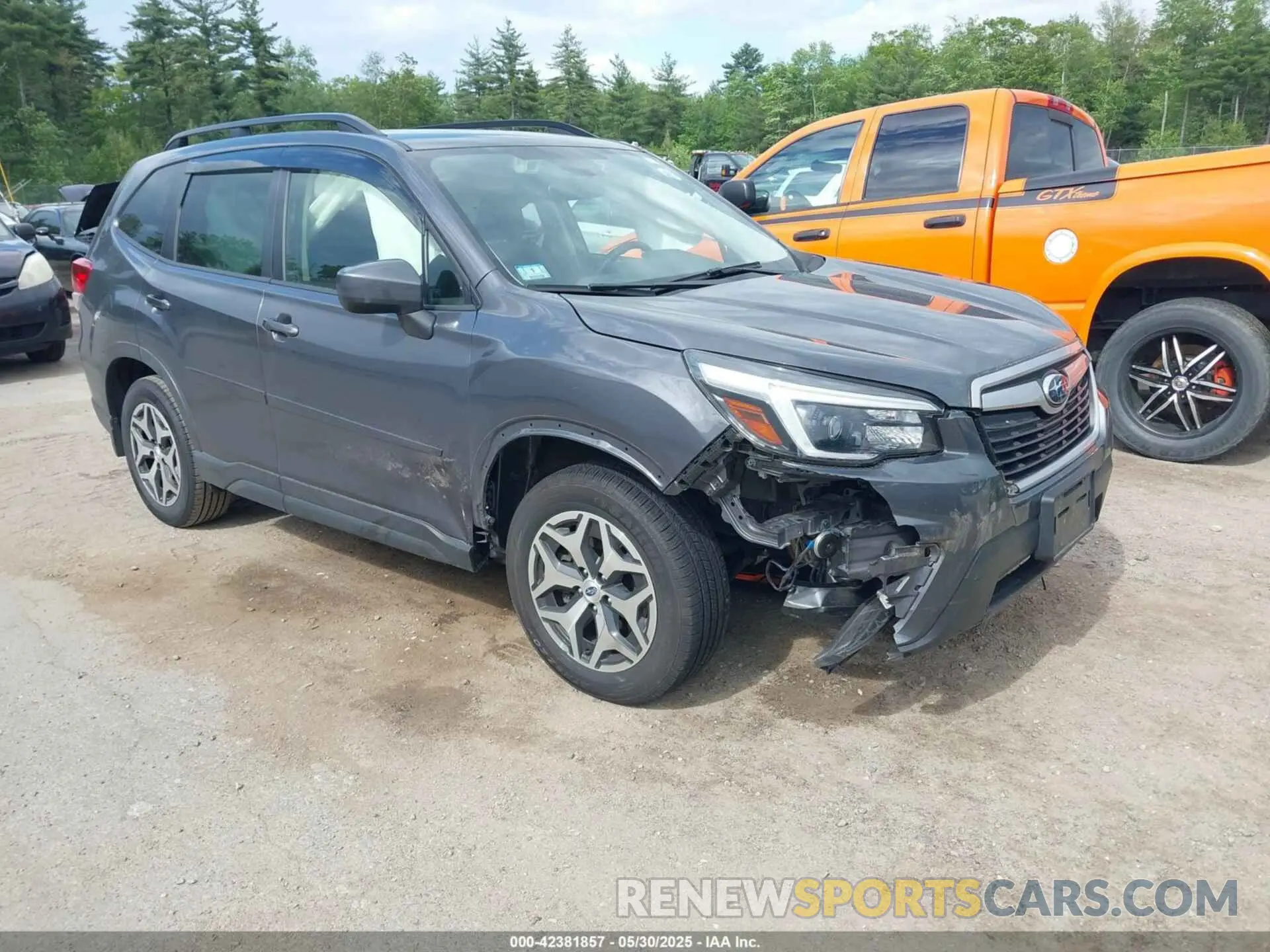 1 Photograph of a damaged car JF2SKAFC0MH593023 SUBARU FORESTER 2021