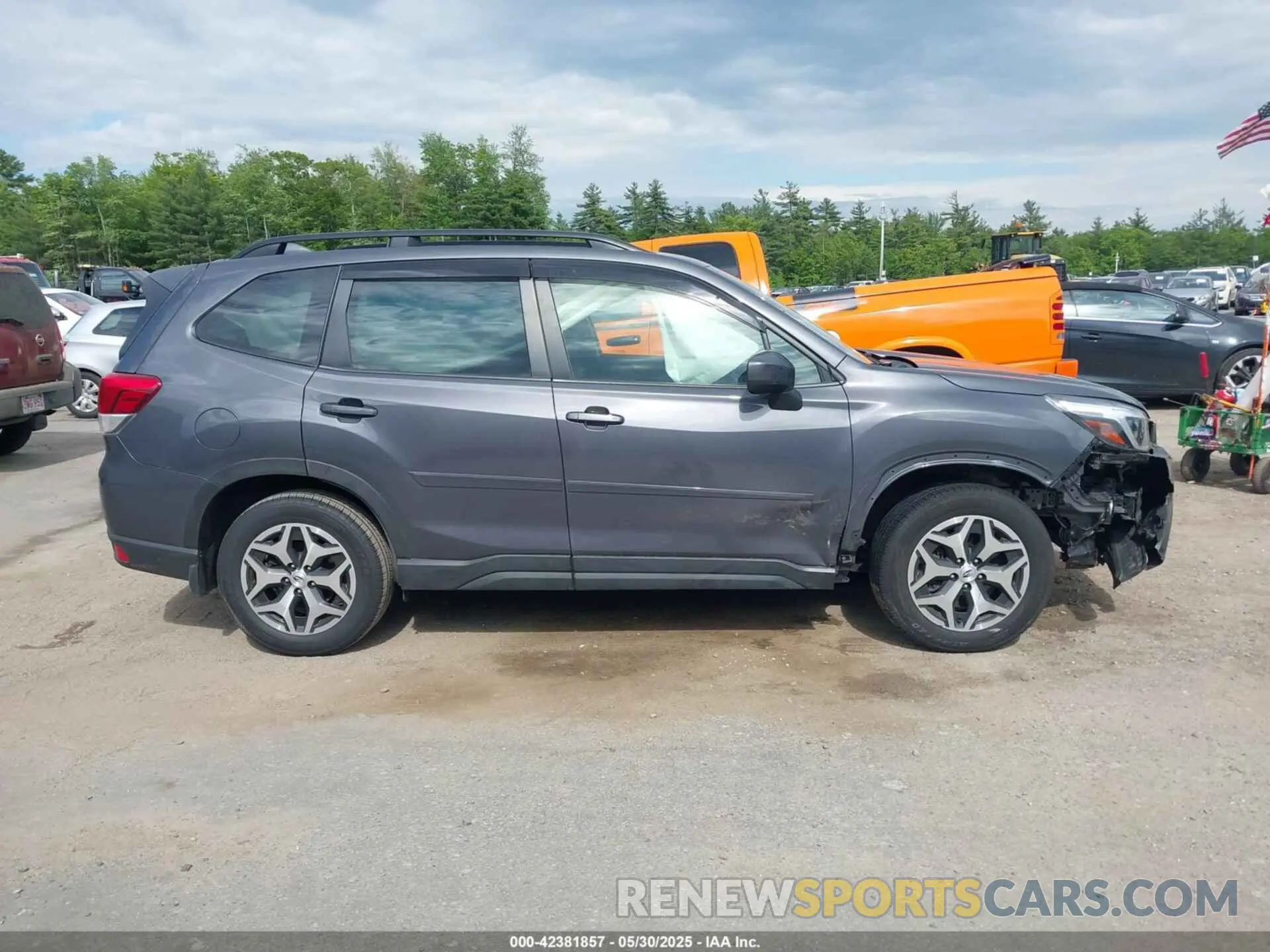14 Photograph of a damaged car JF2SKAFC0MH593023 SUBARU FORESTER 2021