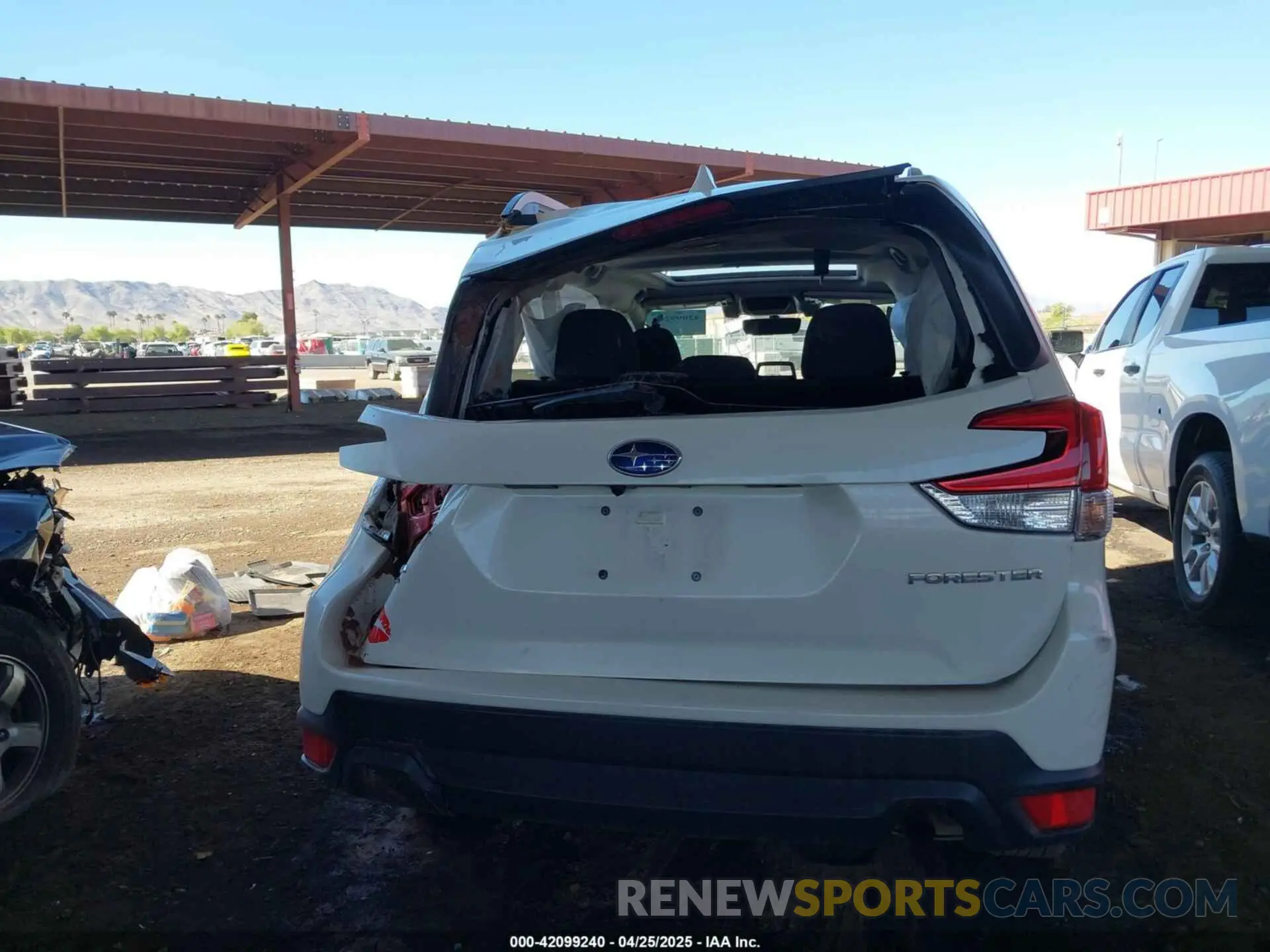 16 Photograph of a damaged car JF2SKAFC2MH416828 SUBARU FORESTER 2021