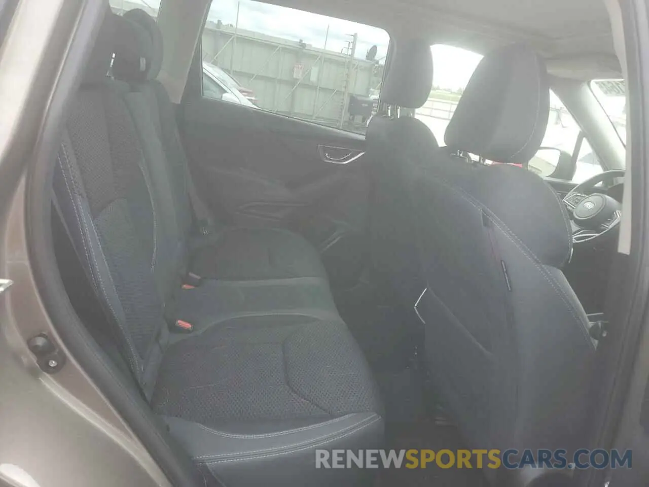 11 Photograph of a damaged car JF2SKAFC5MH433817 SUBARU FORESTER 2021
