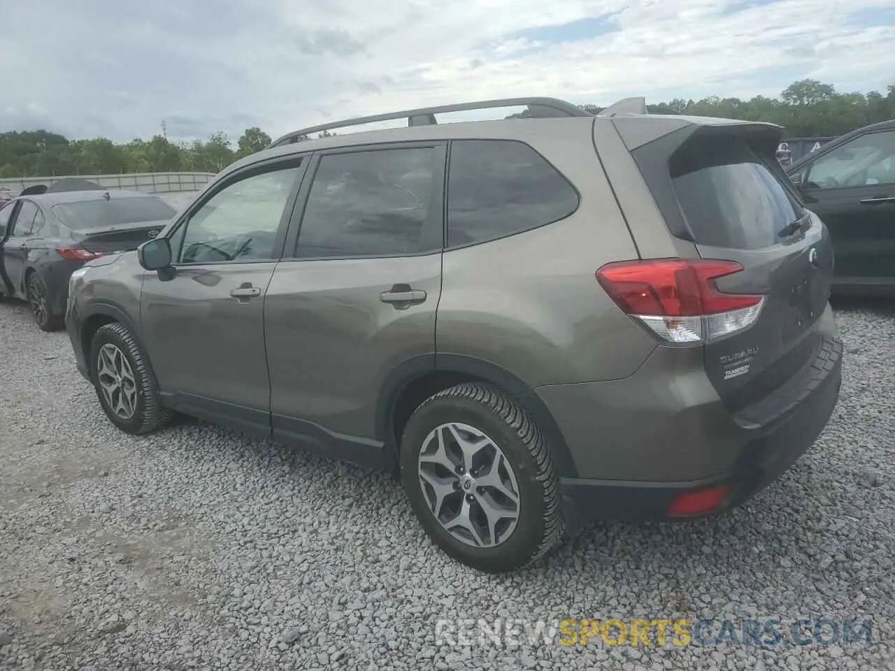 2 Photograph of a damaged car JF2SKAFC5MH433817 SUBARU FORESTER 2021