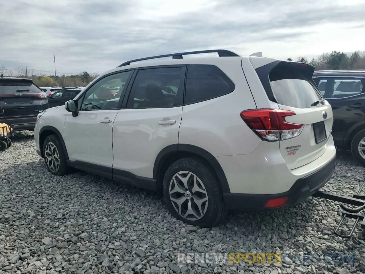 2 Photograph of a damaged car JF2SKAFC5MH443604 SUBARU FORESTER 2021